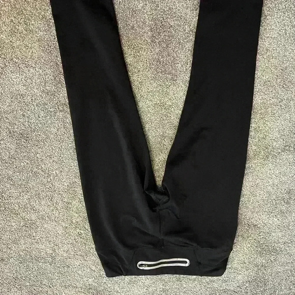 Athleta Crop Black Leggings Size S Small - Picture 4 of 5